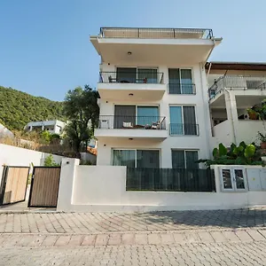Gizz Aparthotel Fethiye