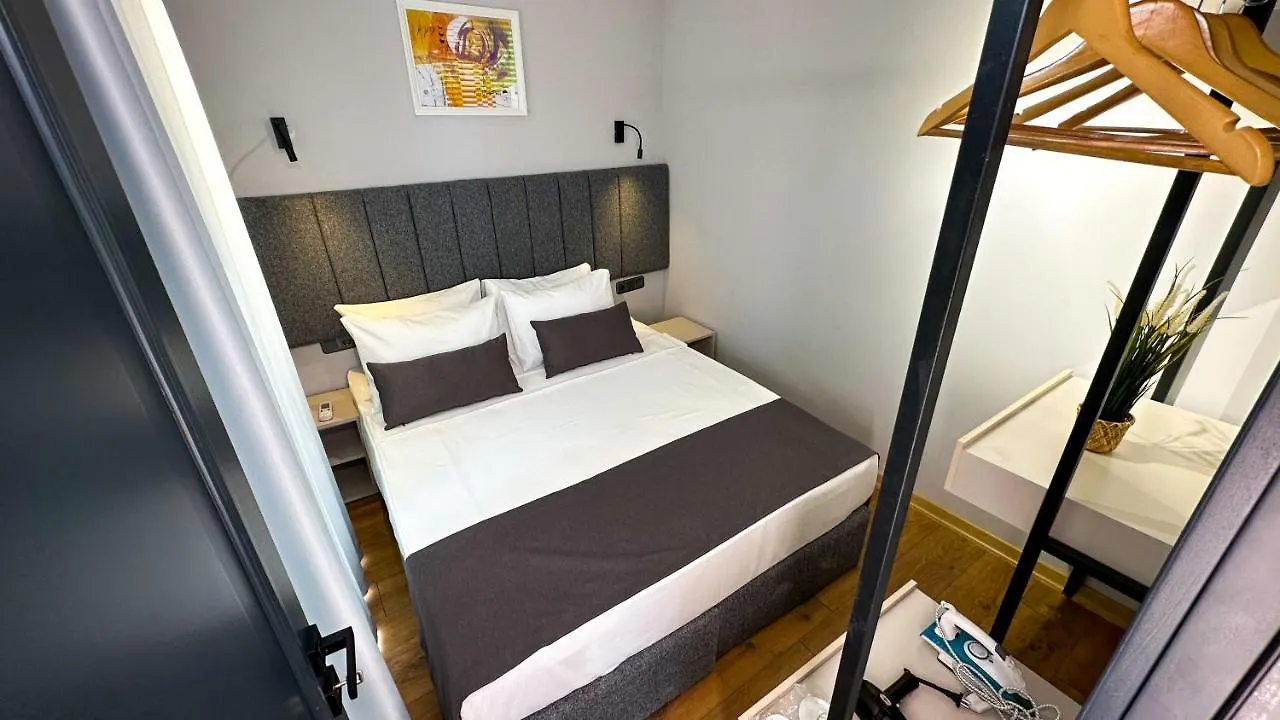 Notus Suites Antalya Aparthotel